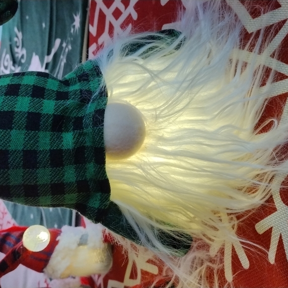 Christmas Light Gnomes Pillow covers & Stockings Tree/Snowflake - Picture 12 of 14